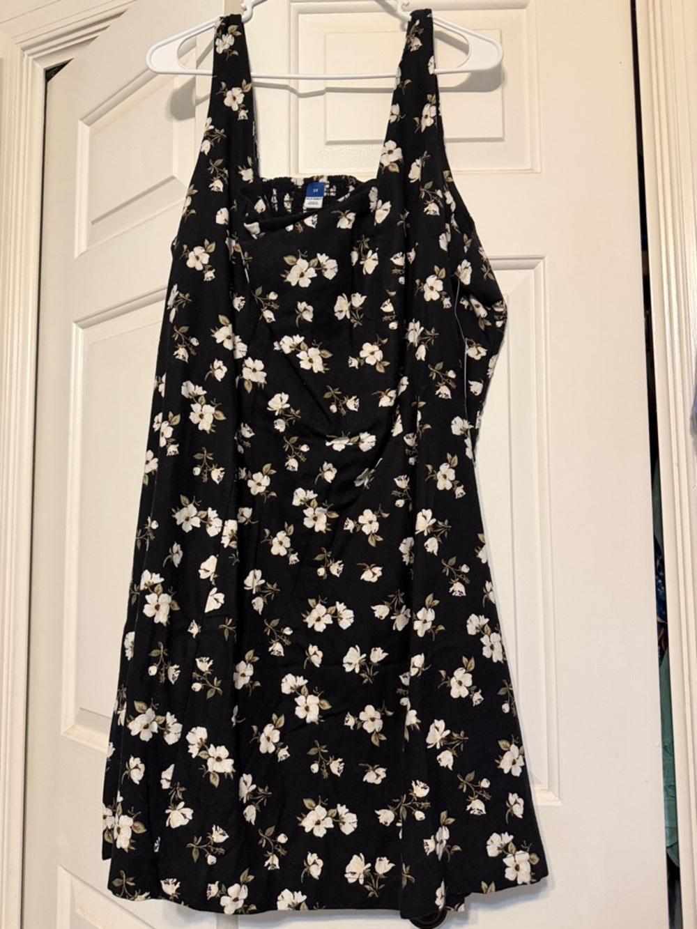Old Navy Black Floral Maxi Dress with White Blooms